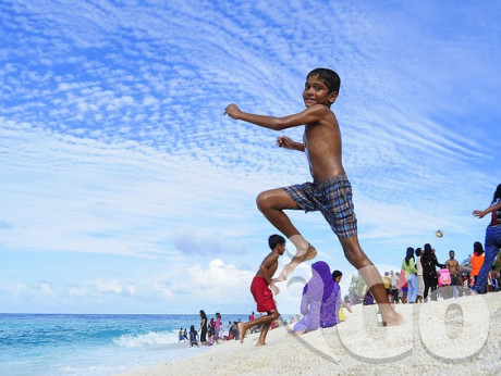 011 atoll-2179102 640