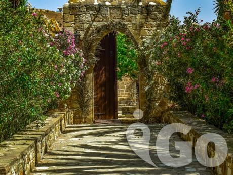004 monastery-3397233 640