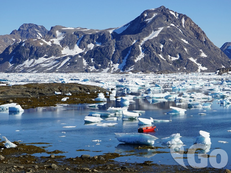 icebergs-889770 1280 (1)