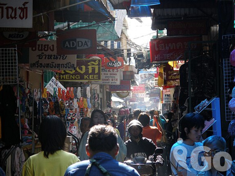 Sampeng Lane in Bangkok&#039;s Chinatown, Bangkok, Thailand